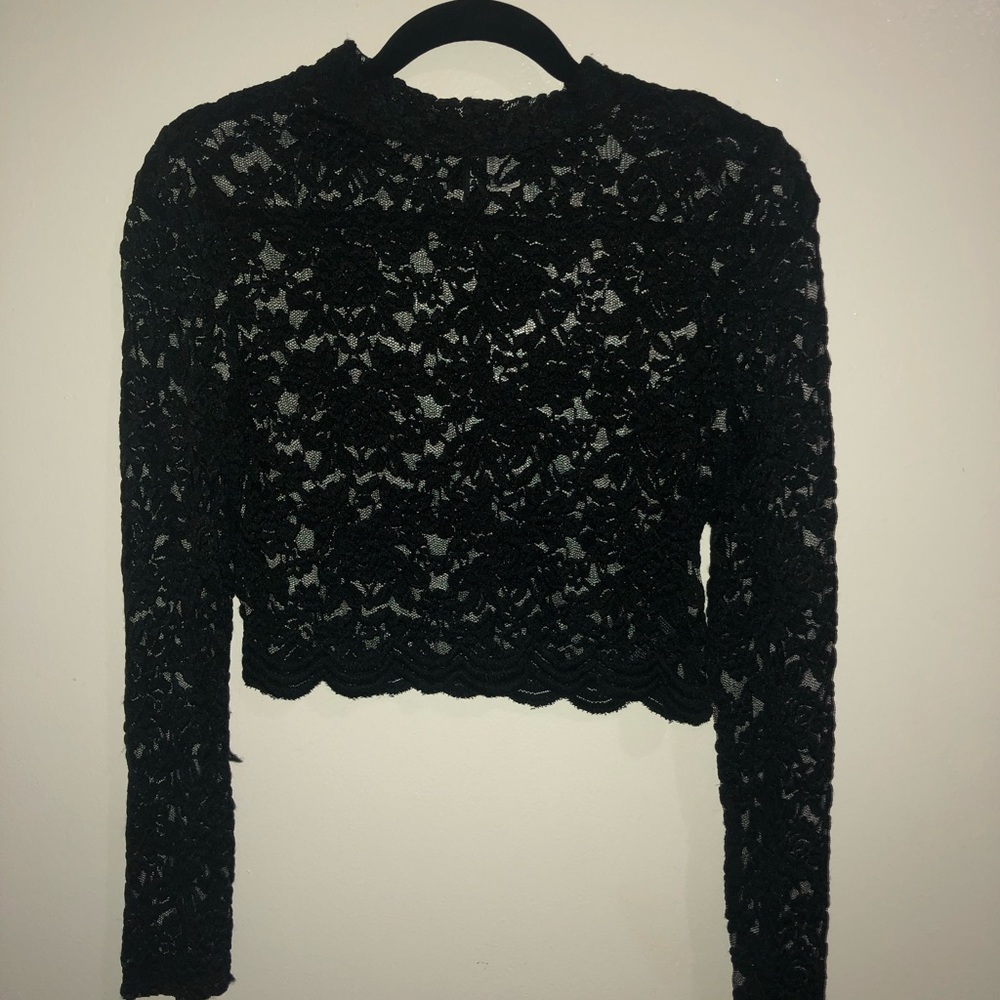 H&M Lace Crop Top